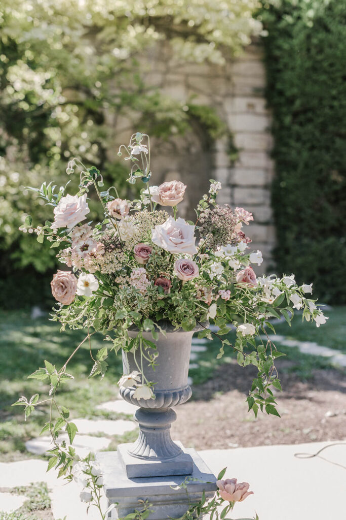 Bastide du Roy wedding flowers