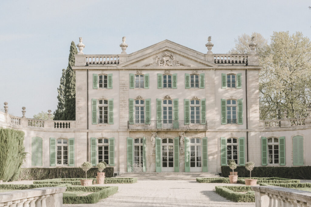 Luxury Provence Wedding venue Chateau de Tourreau. 